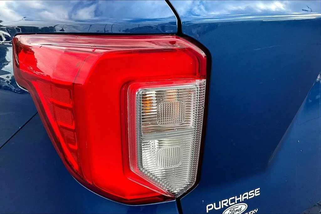 Used 2022 Blue Metallic Ford XLT image 25