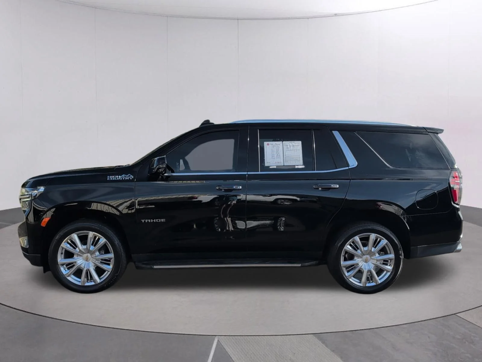 Used 2023 Black Chevrolet High Country image 2