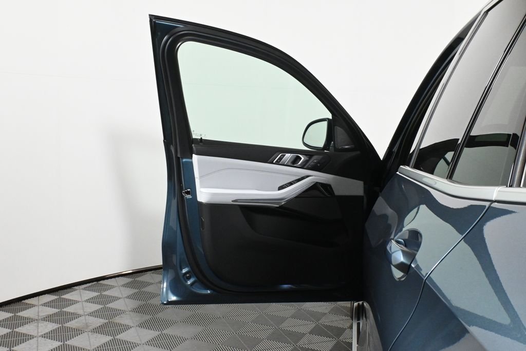 2026 BMW X5 40i - Photo 29