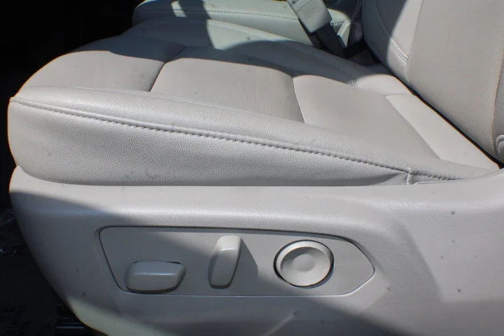 2024 GMC Sierra 1500 SLT - Photo 13