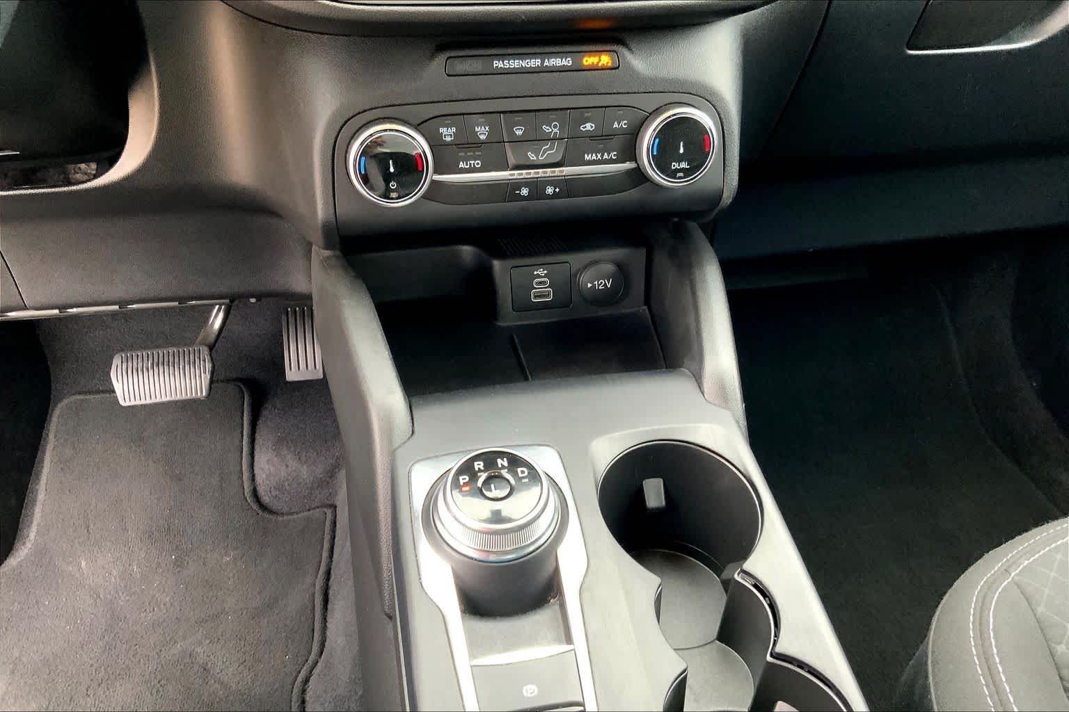 Used 2025 Agate Black Ford Active image 33