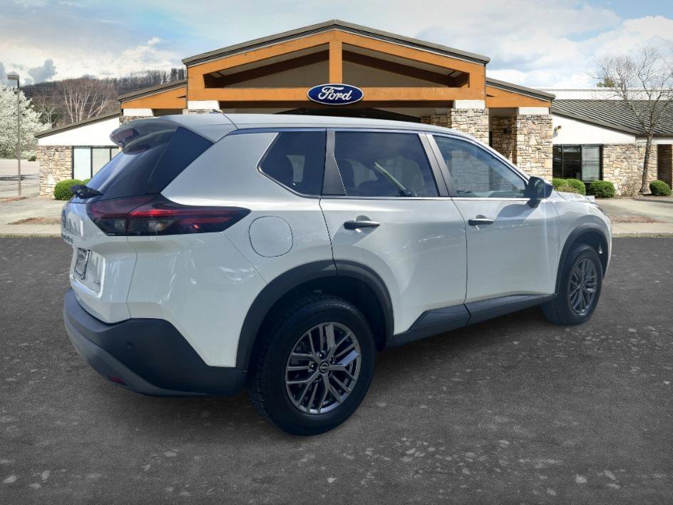 Certified Used 2023 Glacier White Nissan S image 5