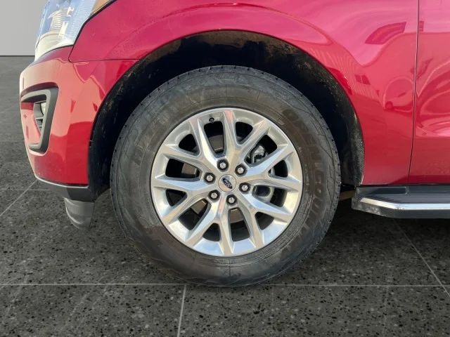 2020 Ford Expedition XLT - Photo 14