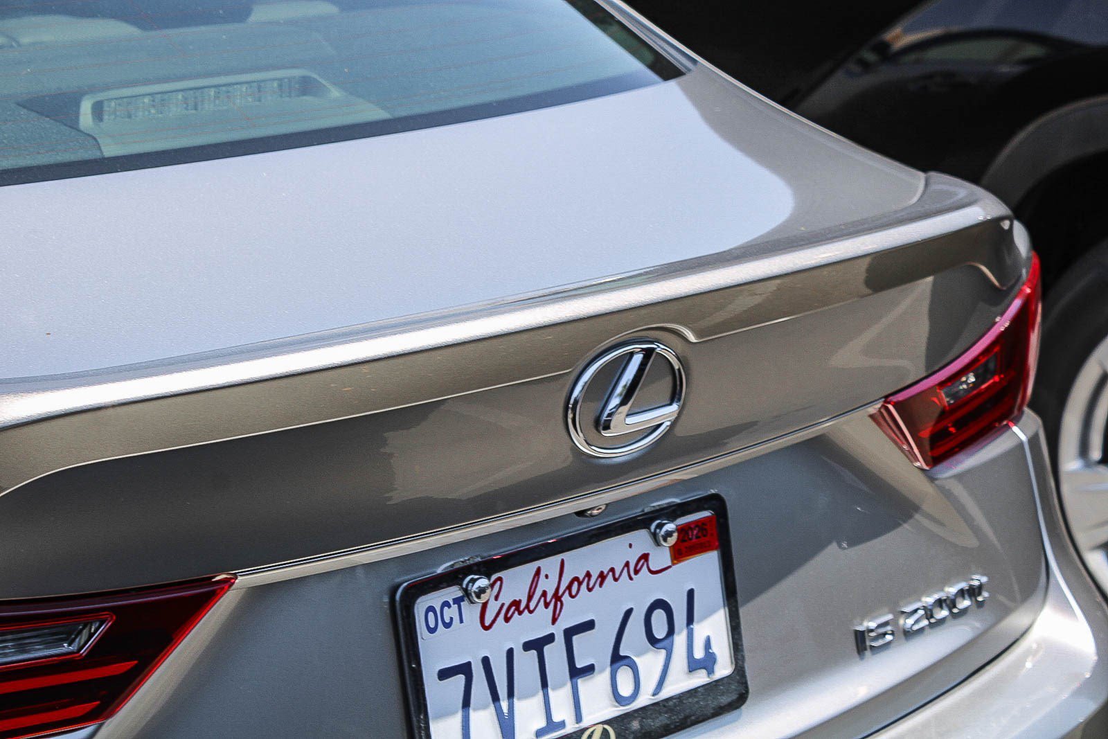 Used 2016 Atomic Silver Lexus 200t image 9
