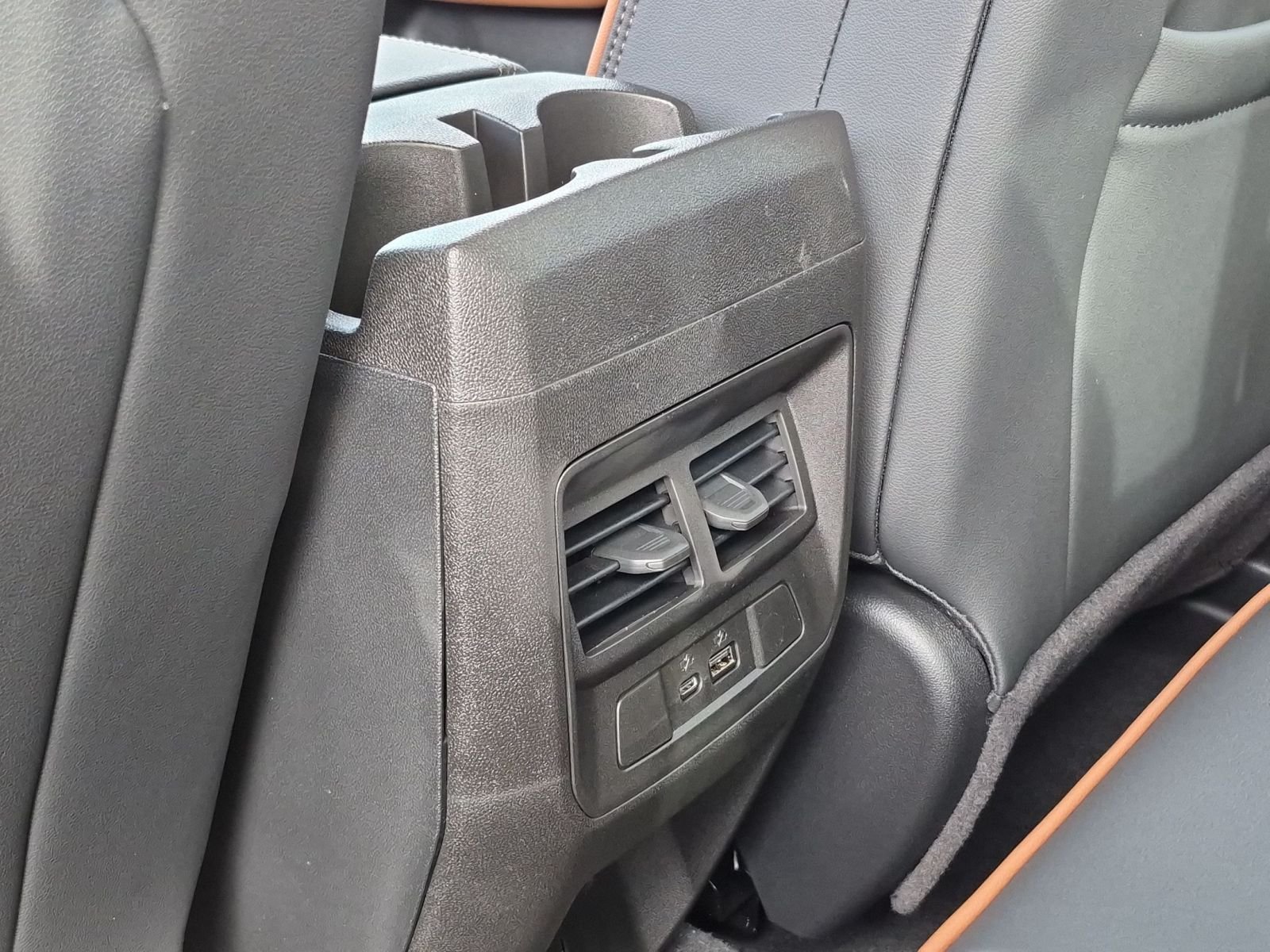2026 GMC Canyon AT4 - Photo 19