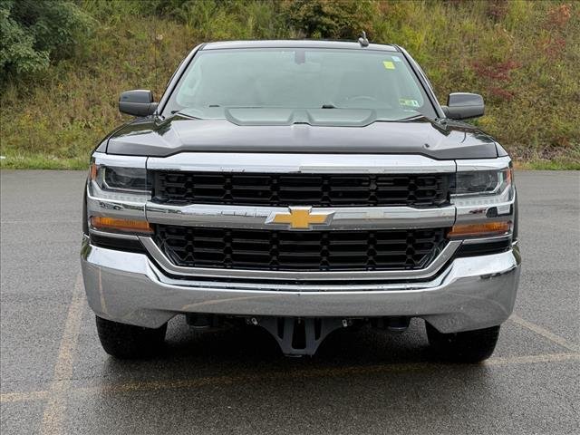 Used 2019 Black Chevrolet LT image 10