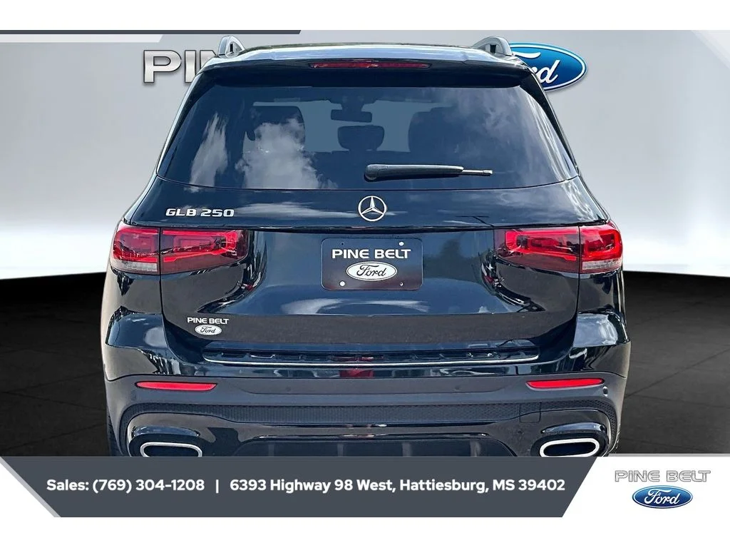 Used 2023 Night Black Mercedes-Benz 250 image 4