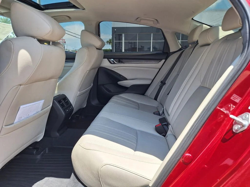Certified Used 2022  Honda EX-L image 10