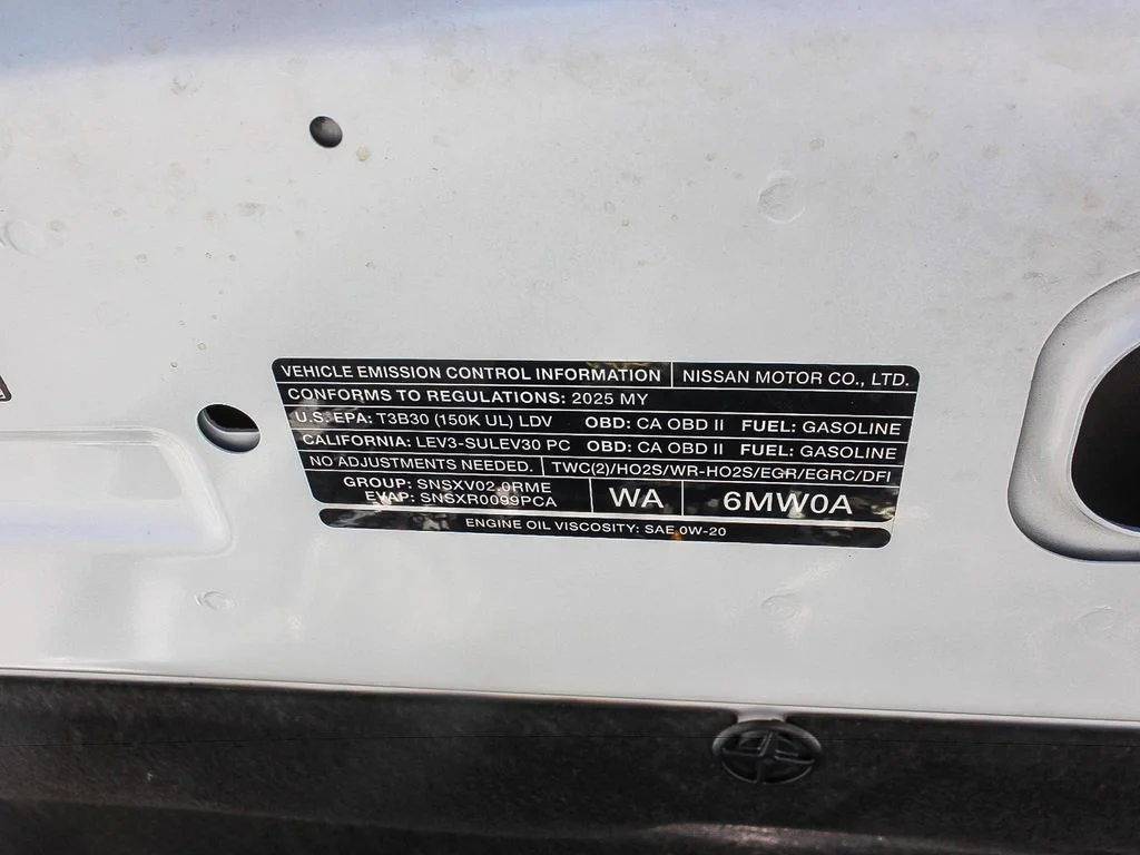 Used 2025 Aspen White Nissan SV image 28