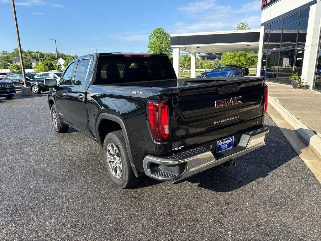Used 2025 Onyx Black GMC 