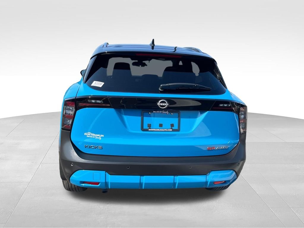 Used 2025 White Nissan SR image 4
