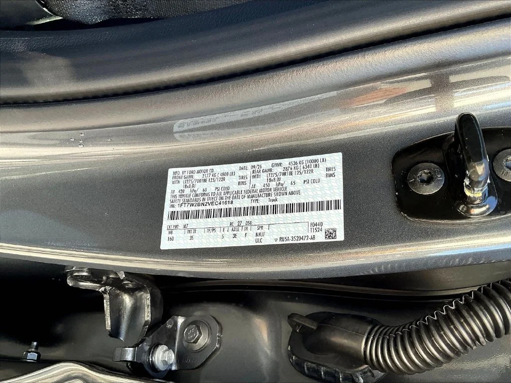 New 2027 Carbonized Gray Metallic Ford F-250® XLT image 8