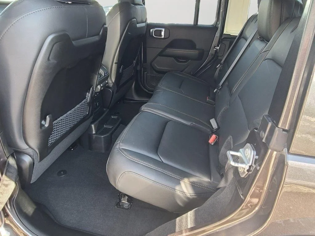 New 2025 Gray Jeep Sahara image 14