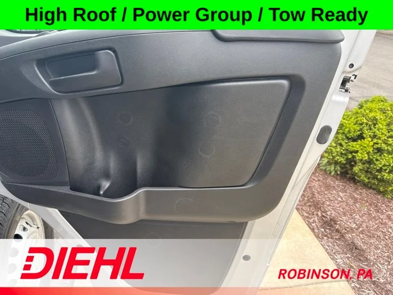 New 2026 Bright Silver Metallic Clear-Coat Exterior Paint RAM High Roof image 13
