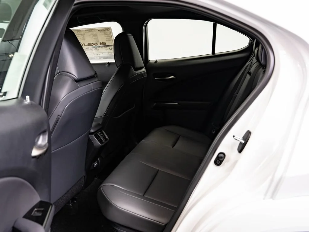 New 2026 Obsidian Roof Lexus 300h F SPORT Design image 43