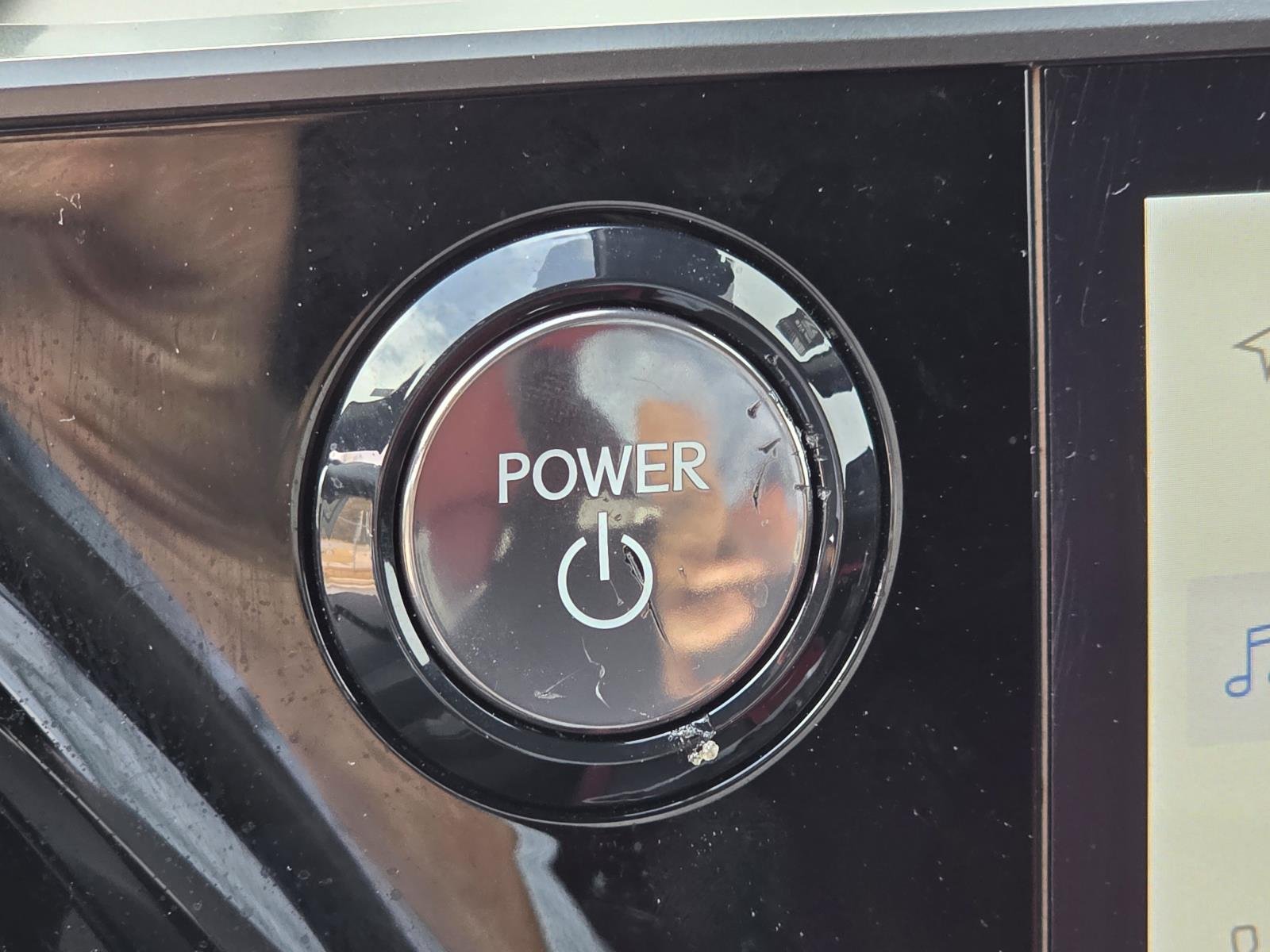 2024 Lexus RX Hybrid 500h - Photo 24