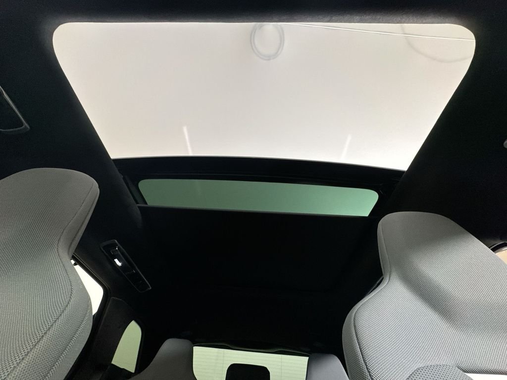 Used 2025 Black Land Rover SV Edition Two image 20
