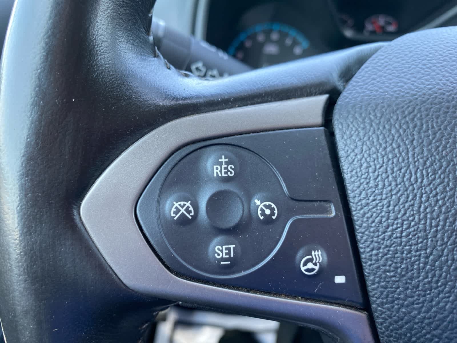 Used 2019 BLACK Chevrolet 4WD Z71 image 27
