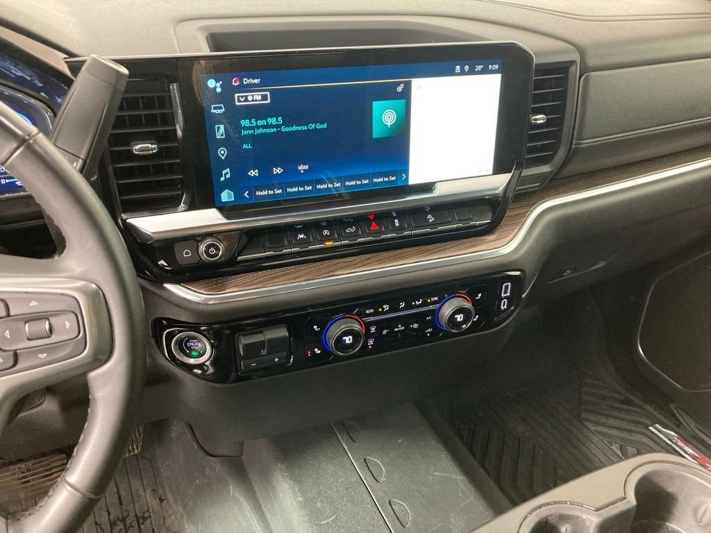 Certified 2024 Chevrolet Silverado 1500 LT with VIN 2GCUDDED8R1248328 for sale in Monticello, Minnesota