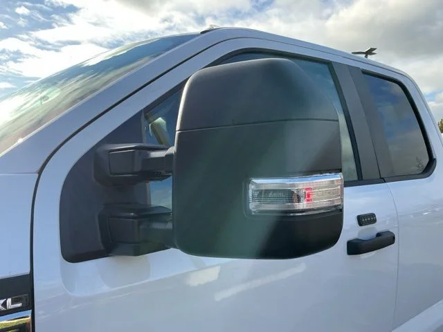 New 2026 Oxford White Ford XL image 7