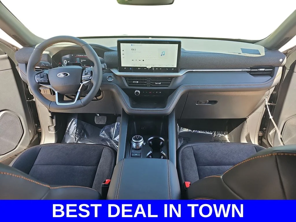 New 2026 Carbonized Gray Metallic Ford Tremor® image 9