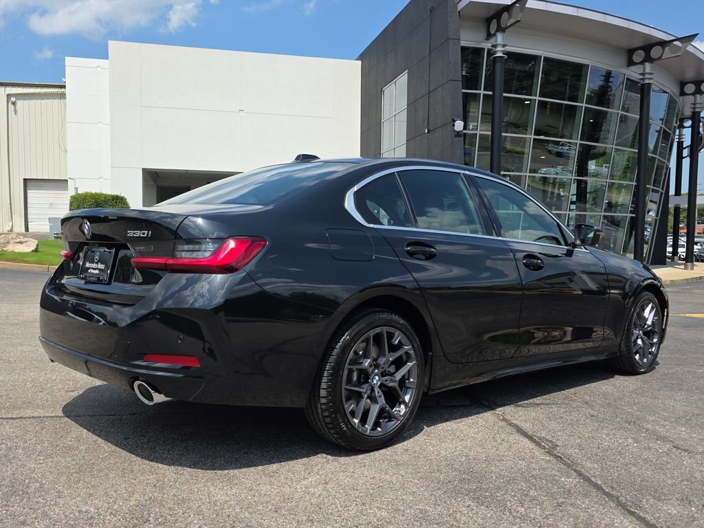 Used 2026 Black BMW 330i xDrive image 5