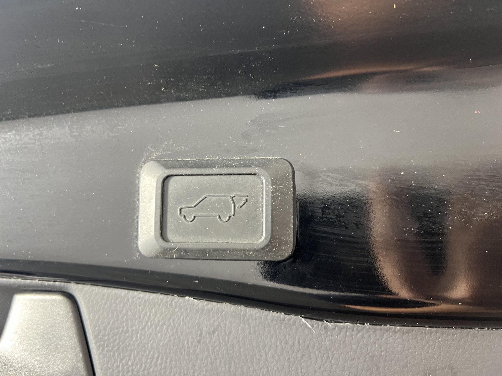 Used 2022 Midnight Black Metallic Toyota Hybrid SE image 30