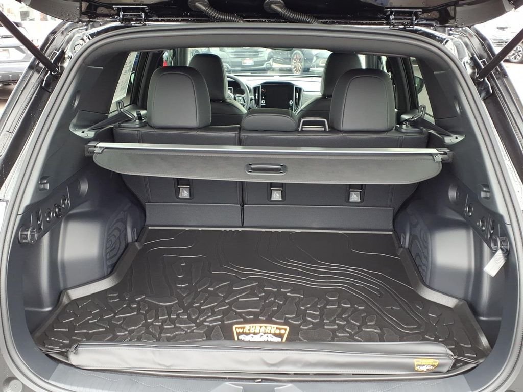 New 2026 CRYSTAL BLACK SILICA Subaru Wilderness image 11