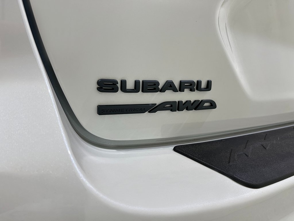New 2026 CRYSTAL WHITE PEARL Subaru Limited image 9