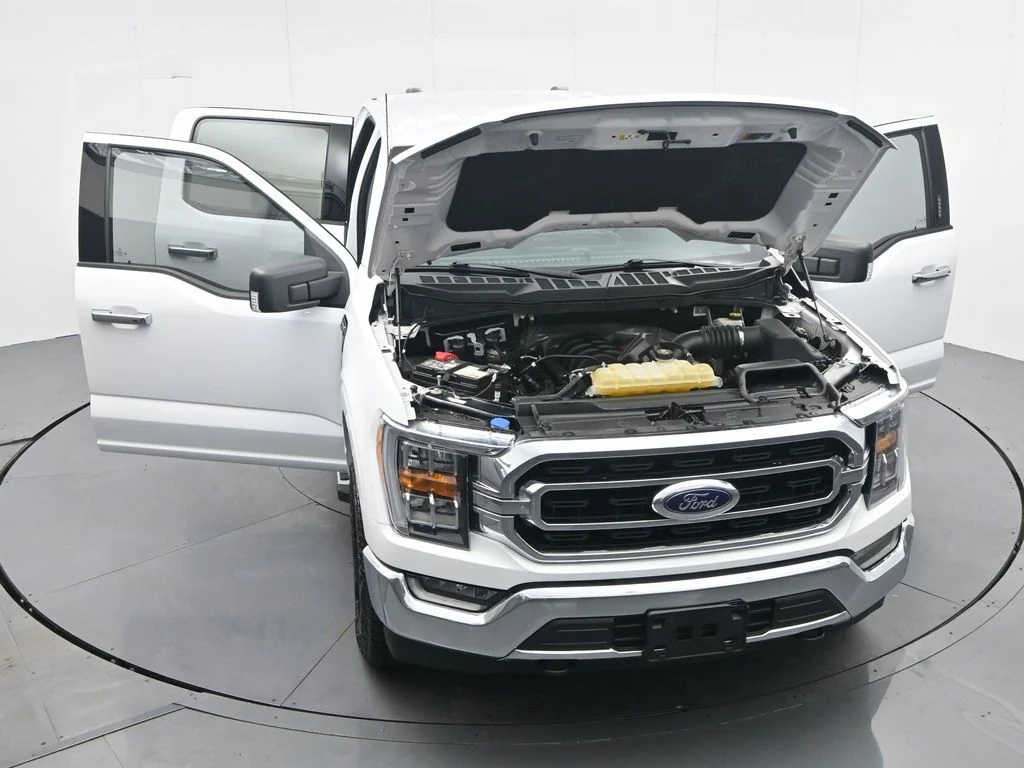 Used 2022 White Ford XLT image 39