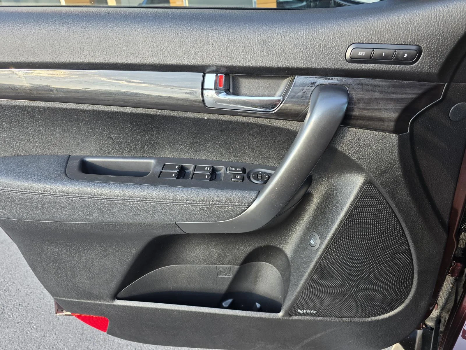 Used 2012 Dark Cherry Kia SX image 18