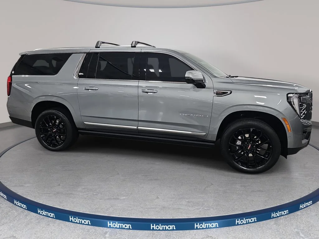 Used 2026 Silver GMC Denali image 5