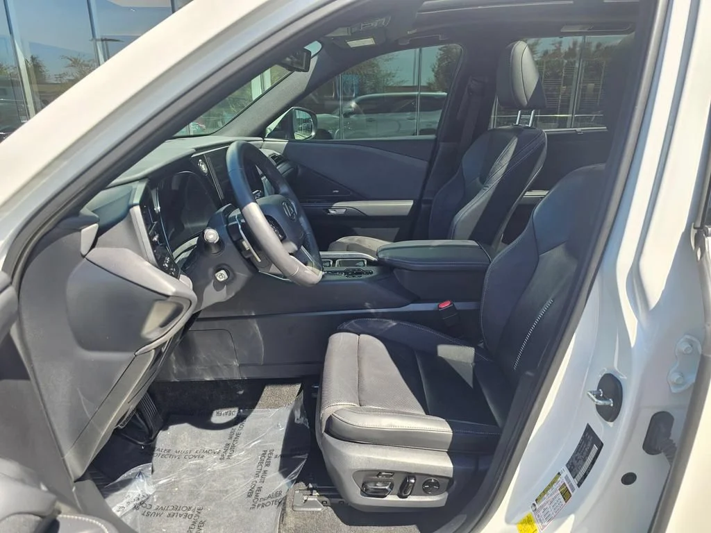 Used 2024  Lexus TX 350 image 23