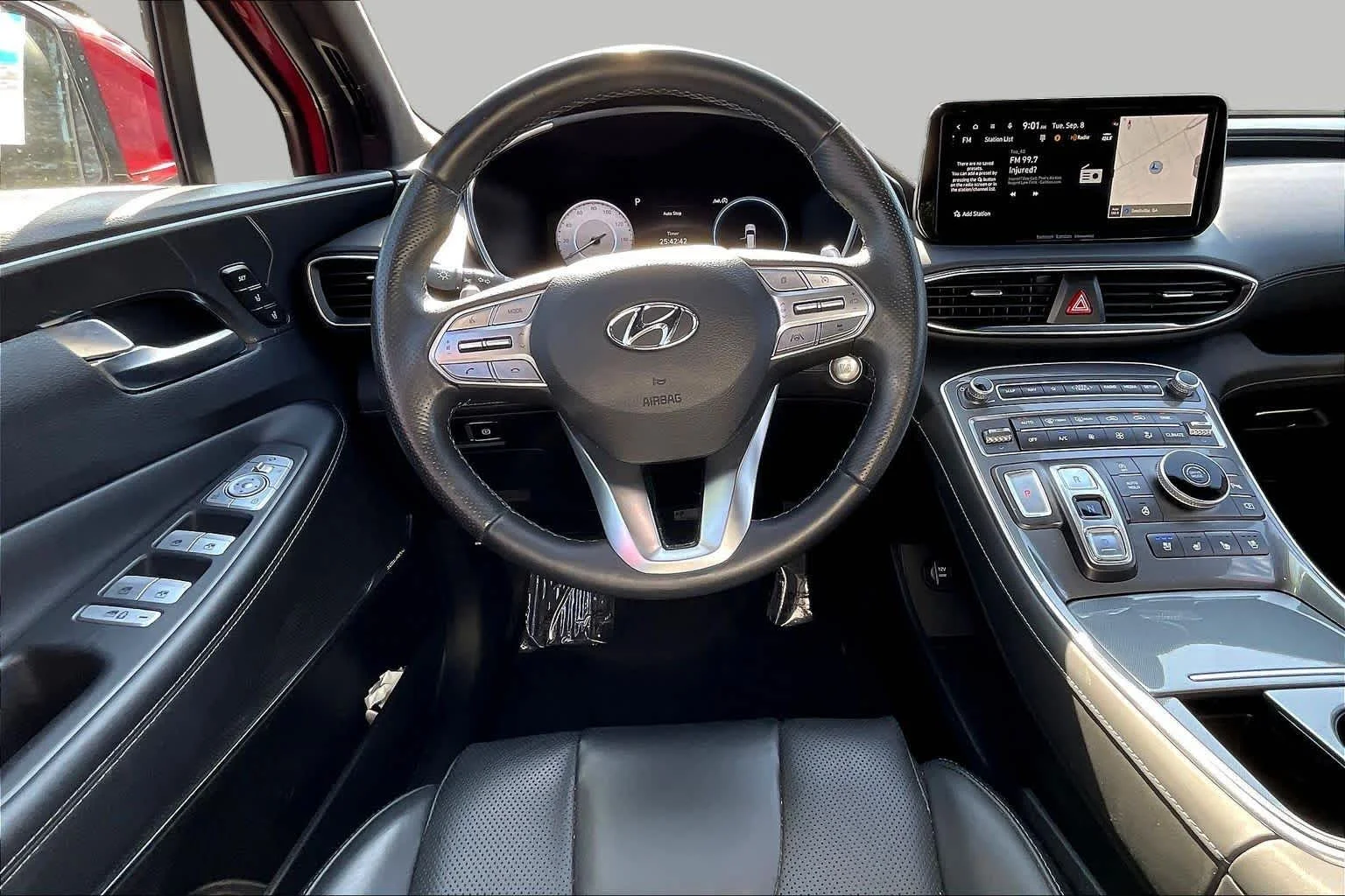 Used 2023 Calypso Red Hyundai Calligraphy image 11