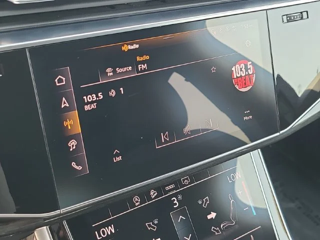 Used 2025 White Audi Premium Plus image 31