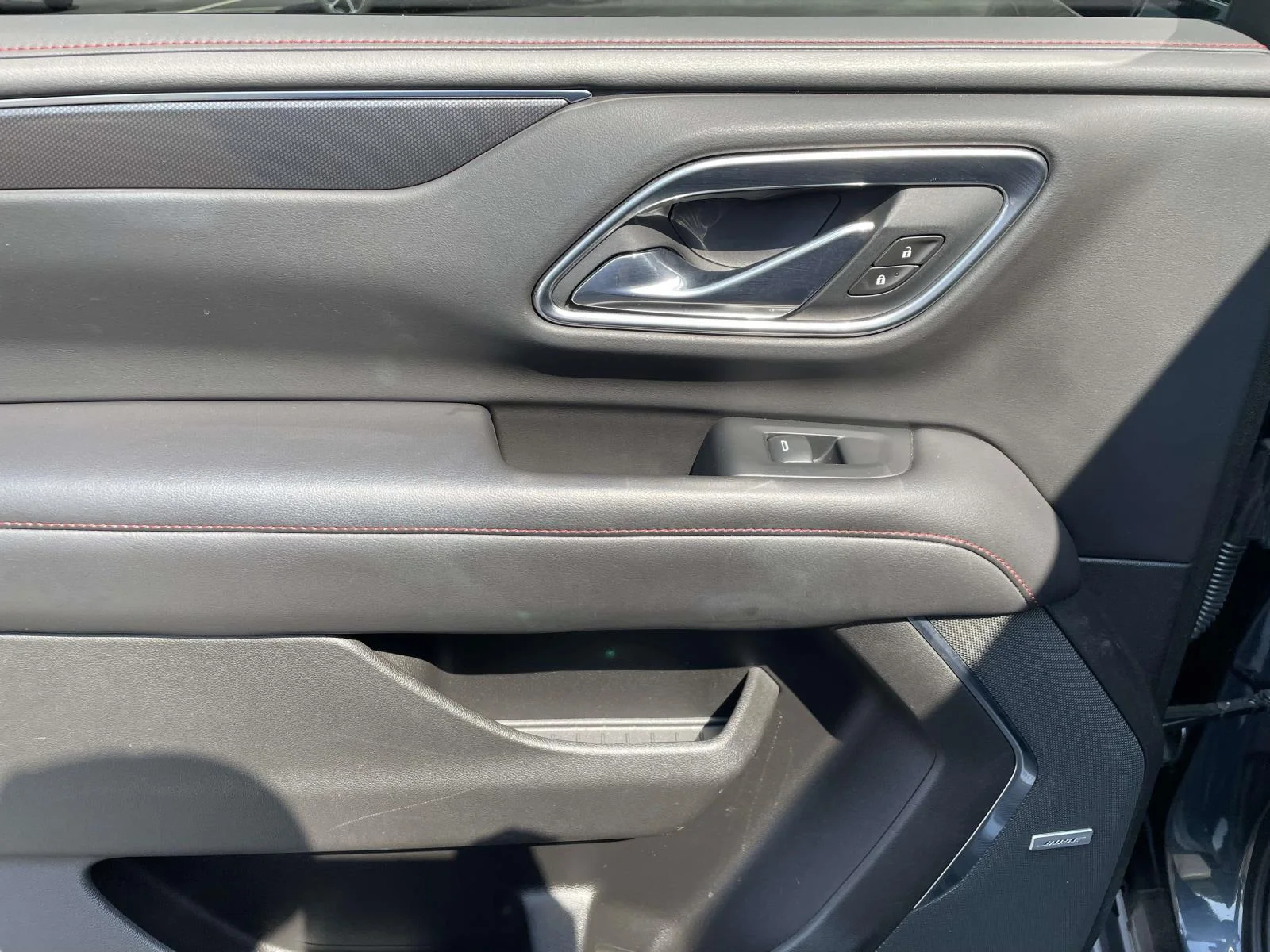 2021 Chevrolet Suburban RST - Photo 15