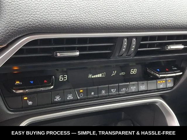 Used 2024 Blue Mazda Preferred image 19