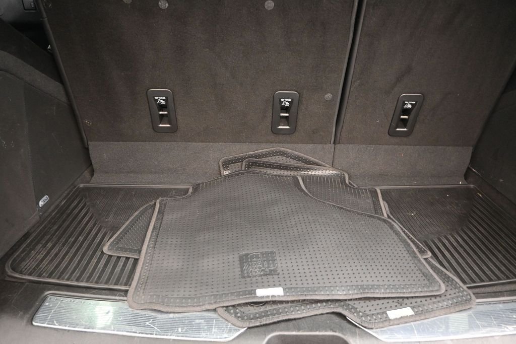 Used 2022 Gray Cadillac Sport image 20