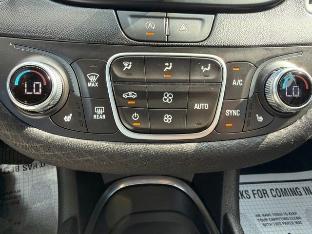 Used 2024 Lakeshore Blue Metallic Chevrolet LT image 28