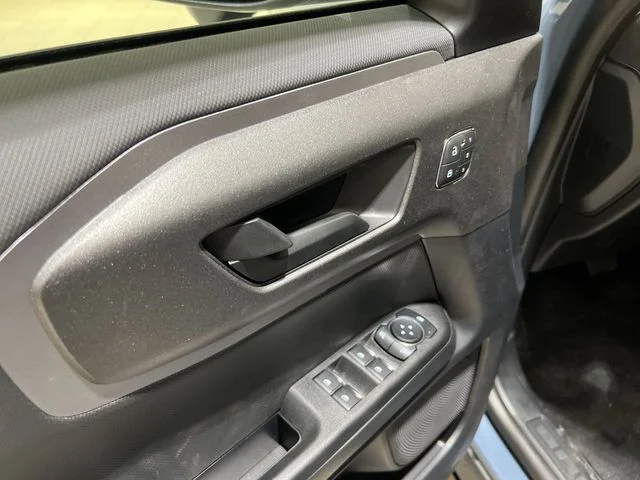 New 2026 Azure Gray Metallic Tri-Coat Ford Outer Banks® image 22