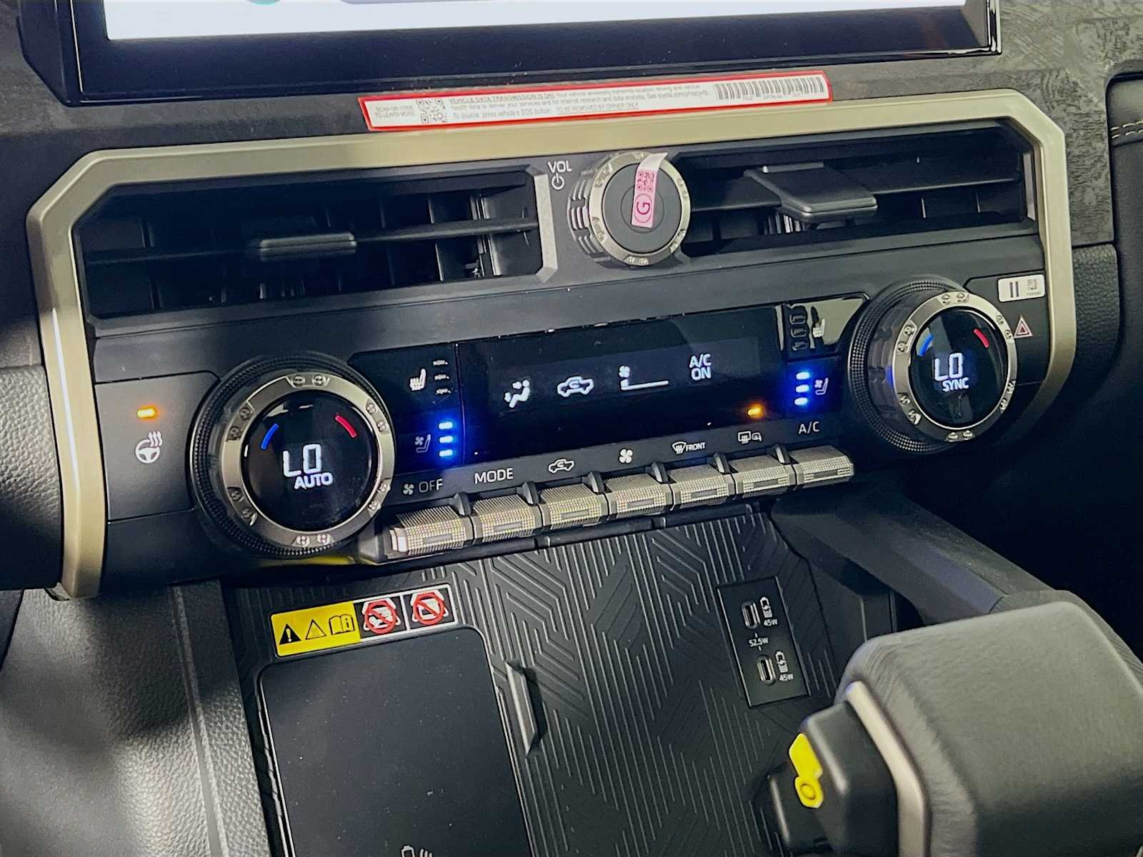 2026 Toyota Tacoma — photo 11