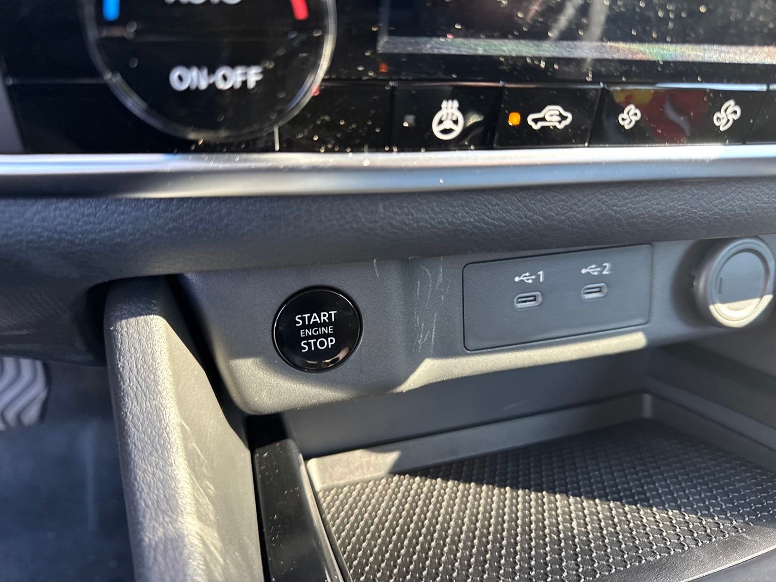 New 2026 Nissan Rogue Dark Armor 4D Sport Utility