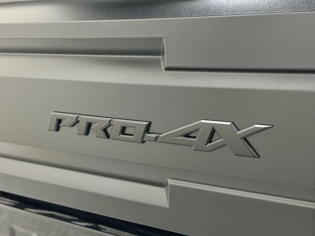 2026 Nissan Frontier PRO-4X - Photo 17