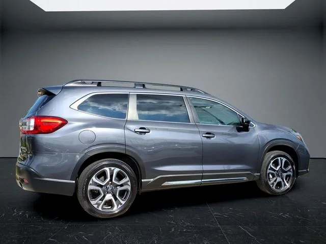 2025 Subaru Ascent Limited - Photo 11