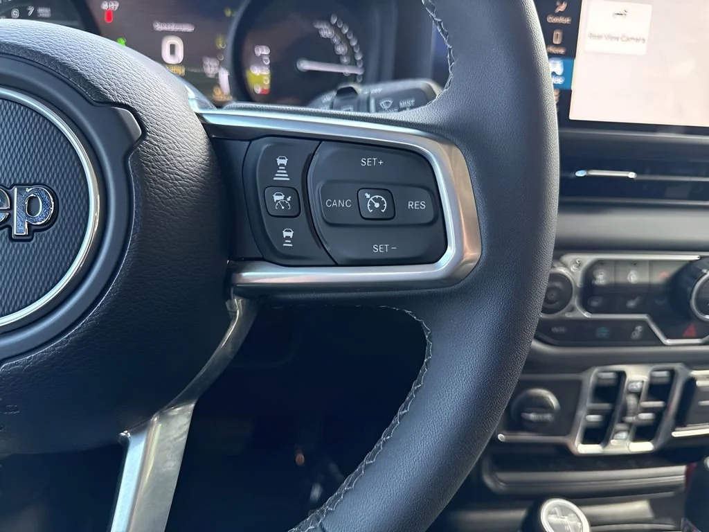 Used 2025 Black Jeep Sahara image 15
