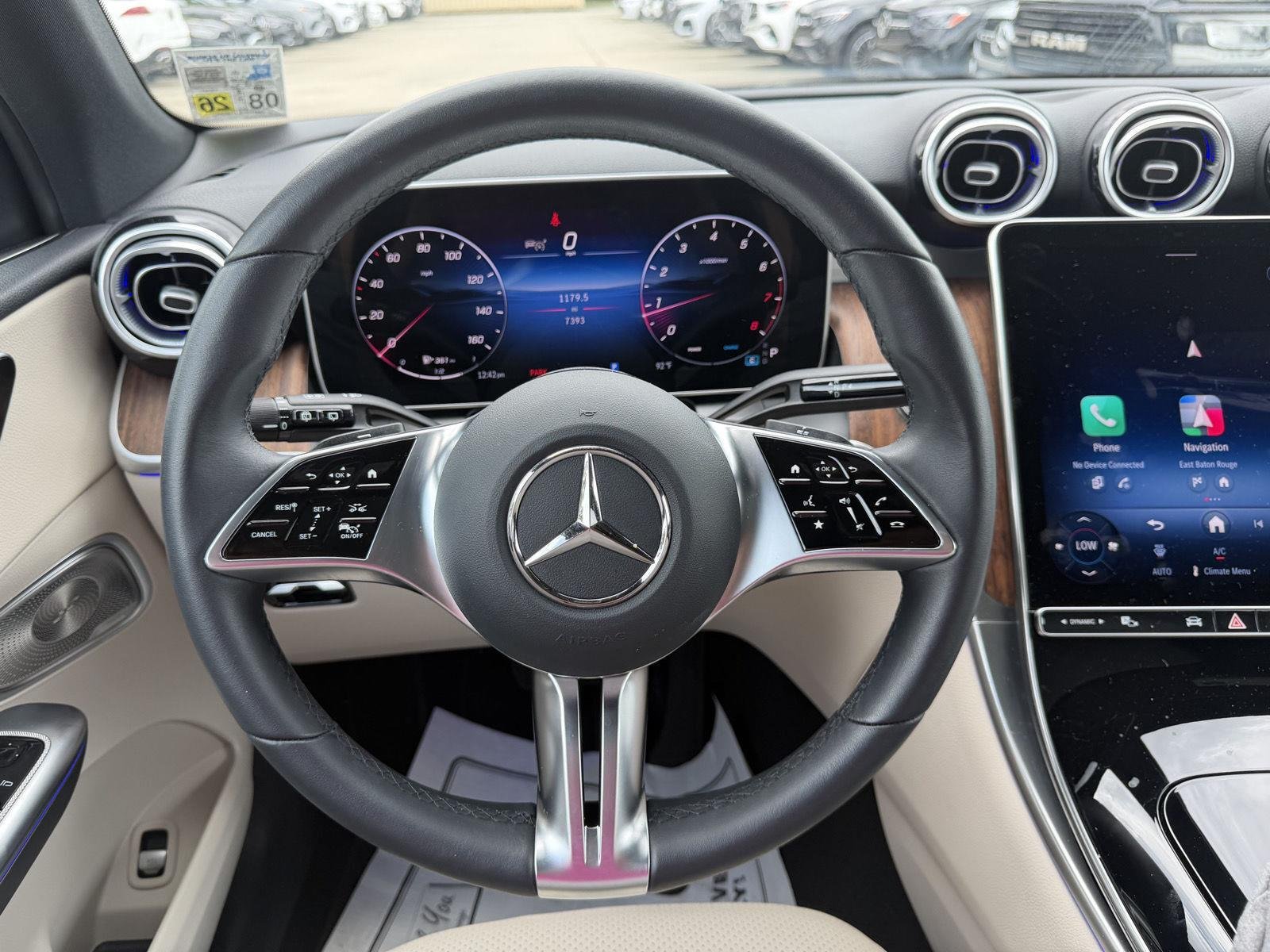 Certified Used 2026 Polar White Mercedes-Benz GLC 300 image 10
