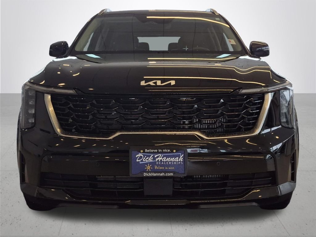 Used 2025 Black Kia EX image 3