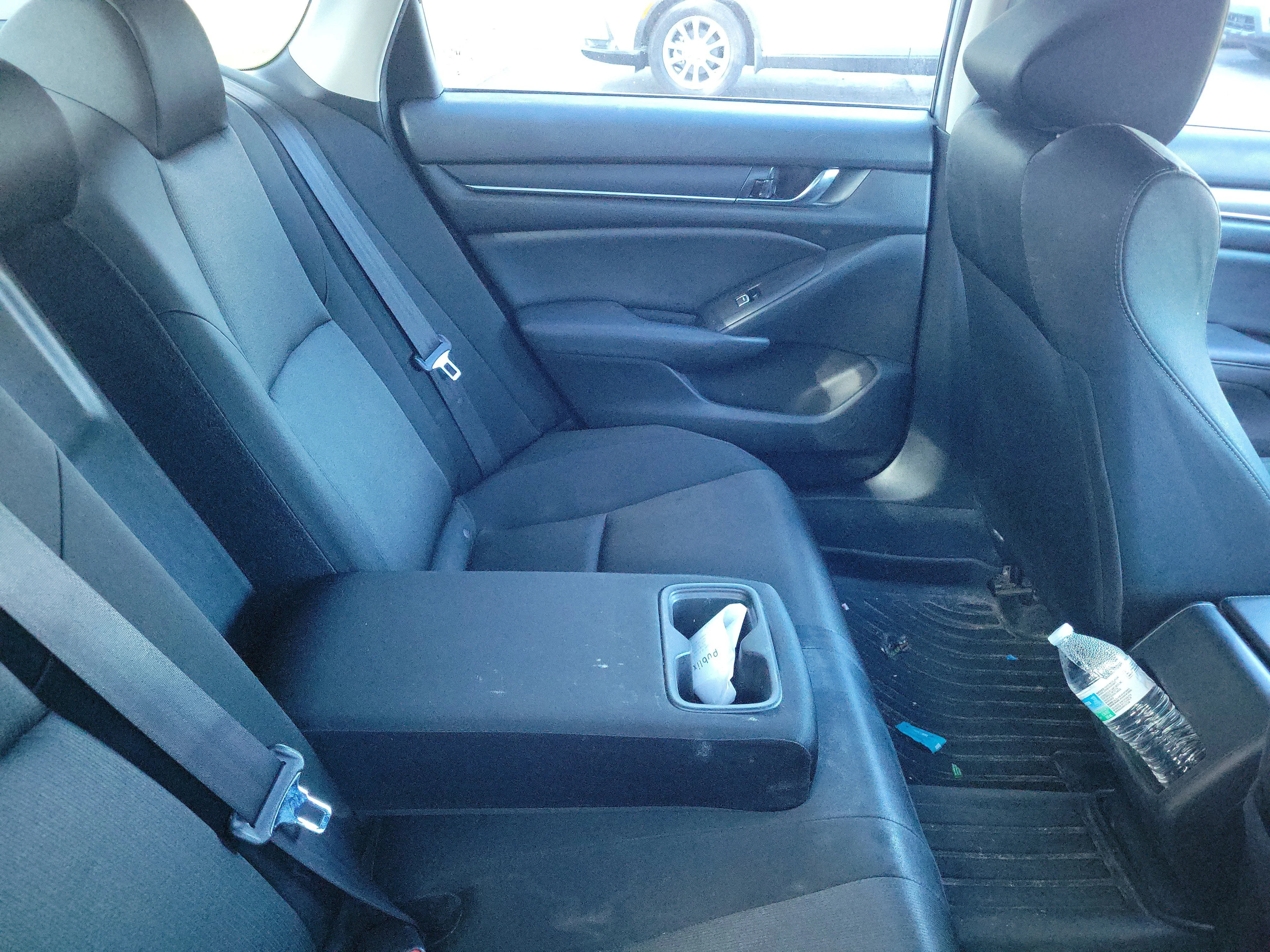 Used 2020 Silver Honda LX image 4