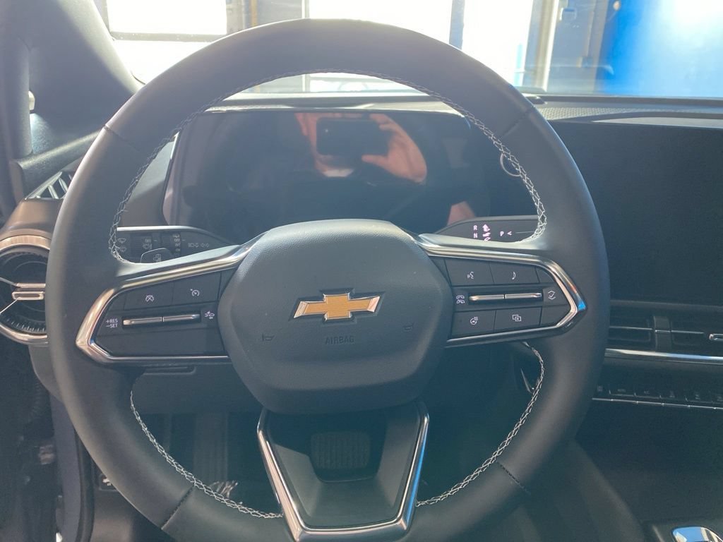2026 Chevrolet Equinox EV 1LT - Photo 7