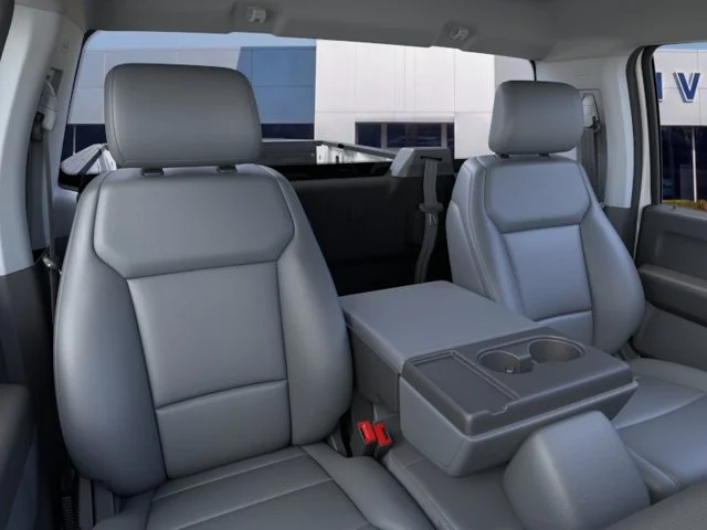 New 2026 Oxford White Ford XL image 10